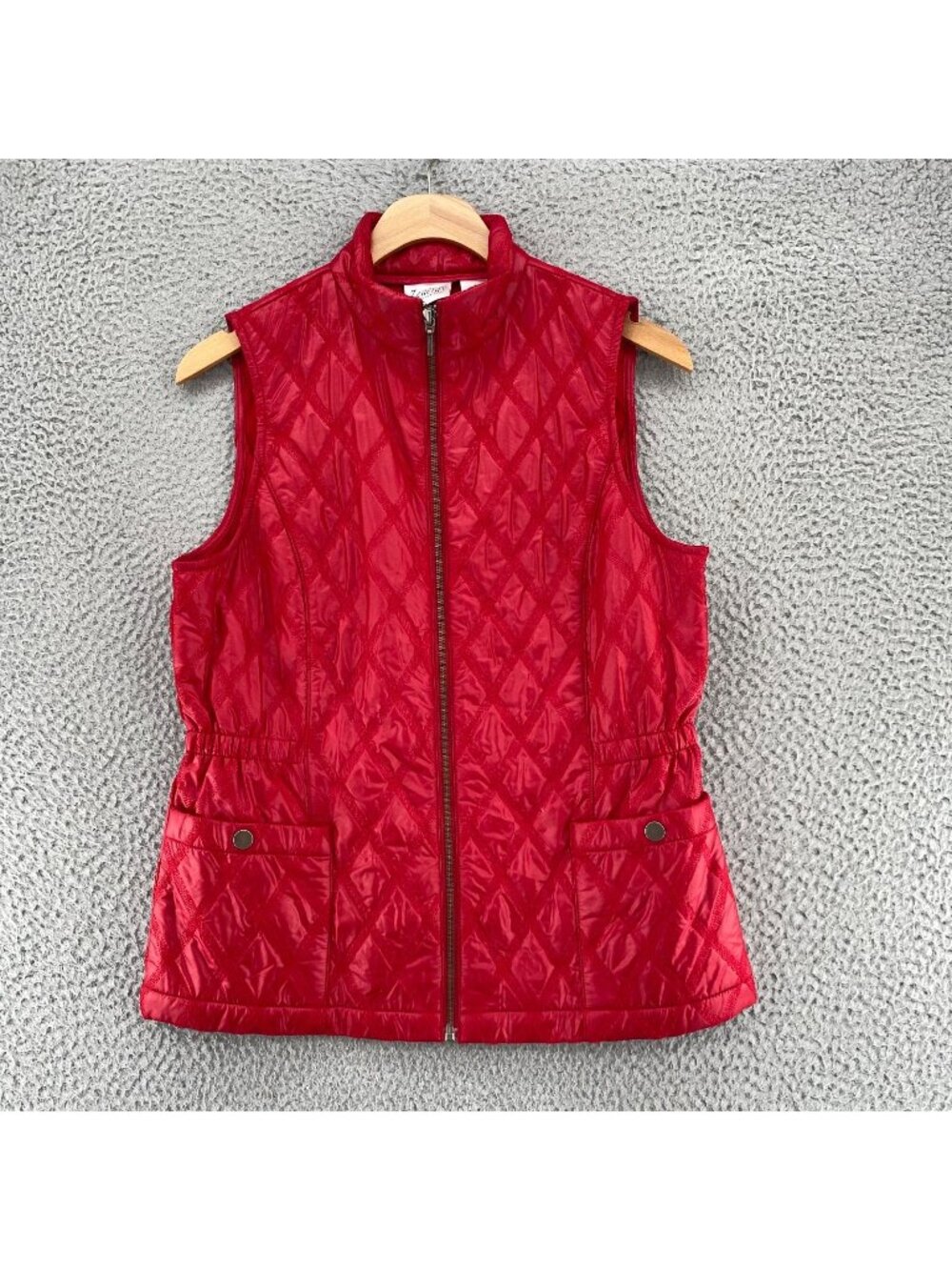 Chicos Vest Womens 0 US Small Red Textured Quilted Jacket Sleeveless Zip Pockets